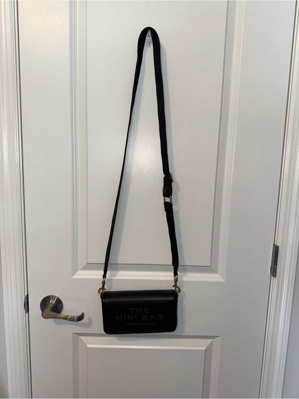 Marc Jacobs Black Pebbled Leather Mini Crossbody with Wide Strap - Picture 5 of 8